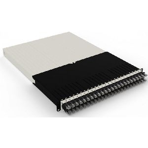 Patchbox PONE30UTPBK patchbox.one/30RU/UTP (1,8 m) mit 24 Kassetten, Patchkabel Cat. 6a, U/UTP, PoE++, Kabel schwarz