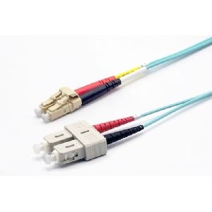 Ekivalan COZOM3DCLC2SA0005A Ekivalan LWL Duplex Patchkabel OM3, 50/125 µm, LC/SC, aqua, 0,5 m