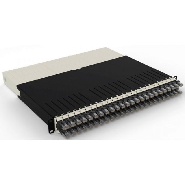 Patchbox PONEX8UTPBK patchbox.one/8RU/UTP (0,8 m) mit 24 Kassetten, Patchkabel Cat. 6a, U/UTP, PoE++, Kabel schwarz