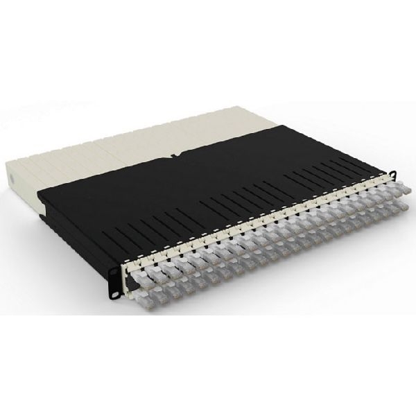 Patchbox PONEX8UTPWH patchbox.one/8RU/UTP (0,8 m) mit 24 Kassetten, Patchkabel Cat. 6a, U/UTP, PoE++, Kabel weiß