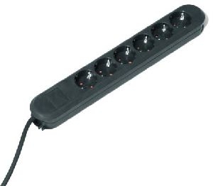 Bachmann 381.149K Bachmann Steckdosenleiste "Smart", 6-fach, Anschlussleitung 5,0 m, schwarz