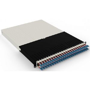 Patchbox PONE30OS211 patchbox.one/30RU/OS2 (1,8 m) mit 24 Kassetten, LWL OS2, LC-LC, Kabel gelb