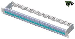 MetzConnect 130920-00-E Metz Connect Modulträger für 24 E-DAT modul Anschlussbuchsen, 19 Zoll, silber eloxiert