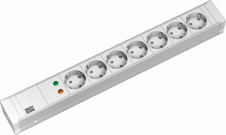 Bachmann 333004 Bachmann 19" PDU ALU Steckdosenleiste mit Überspannungsschutz, 7-fach Schutzkontaktsteckdose