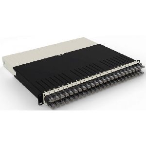 Patchbox PONEX8UTPBK patchbox.one/8RU/UTP (0,8 m) mit 24 Kassetten, Patchkabel Cat. 6a, U/UTP, PoE++, Kabel schwarz