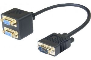 Exertis Connect 137036 VGA Adapterkabel, 0,3 m, Stecker an 2 x Buchse