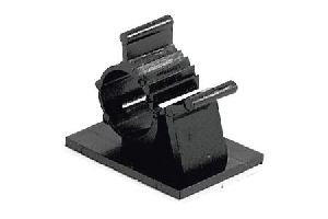 Exertis Connect 629041 Kabelhalter, Kabel-Montage-Clip, selbstklebend, 100er Pack