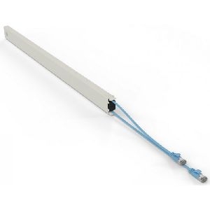 Patchbox CONE46STPBL patchbox.one/Cassette 46RU (2,5 m), Cat. 6a, U/FTP, PoE, blau