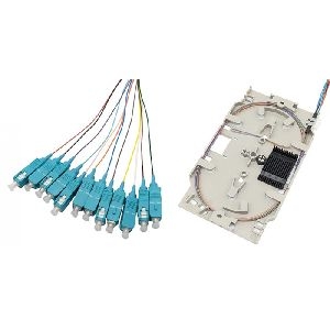 Tecline 20500025 Tecline LWL Spleißkassette mit 12x Faserpigtail OM3, farbig, SC/UPC, 2,0 m