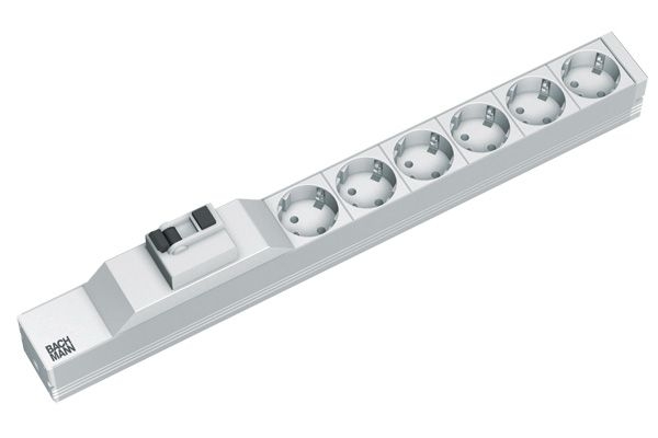 Bachmann 333411 Bachmann 19" PDU Basic, Steckdosenleiste mit FI-Schutzschalter, 6fach Schutzkontaktsteckdose