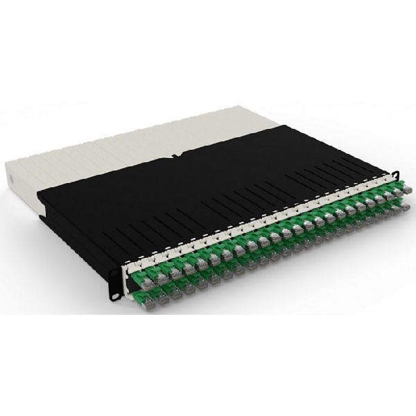 Patchbox PONEX8STPGR patchbox.one/8RU/STP (0,8 m) mit 24 Kassetten, Patchkabel Cat. 6a, U/FTP, PoE, Kabel grün
