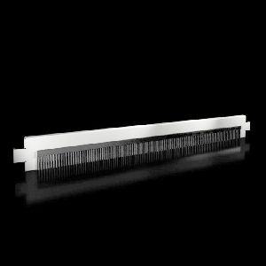 Rittal 8620094 Rittal VX Sockel-Blende mit Bürstenleiste für B/T: 1000 mm, 1 VE = 2 ST