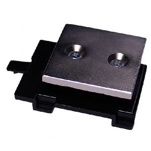 Kentix KRA-02 Kentix 19" Magnet-Montagehalter KRA-02 für Kentix Geräte (KAM, KMS, KXP, KPM)