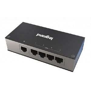Raritan DX2-ENVHUB4 Raritan Sensor-Hub, 4 Port