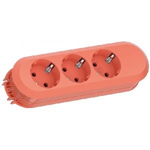 Bachmann 3872703 Bachmann Steckdosenleiste "Smart", 3-fach, Anschlussleitung 1,5 m, kirschrot
